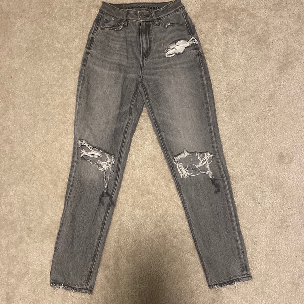 Gray American eagle straight leg mom jeans